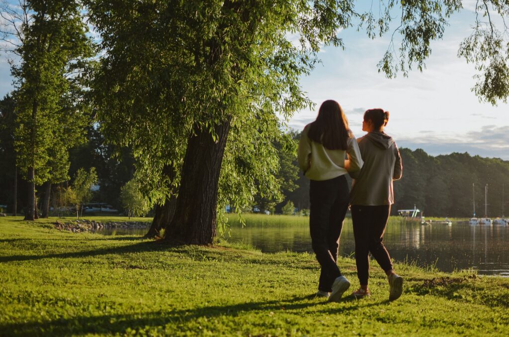 Walk & Talk Therapy: How Nature-Based Sessions Can Help You Heal